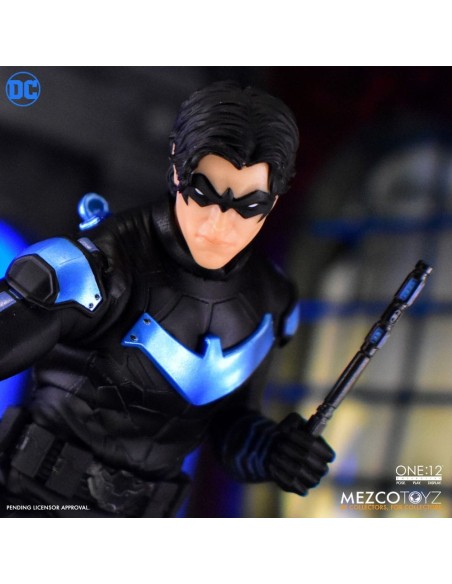 DC Comics Action Figure 1/12 Nightwing 17 cm