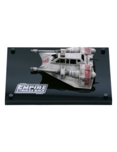 Star Wars Episode V 1/1 Replica Snowspeeder Crew Gift