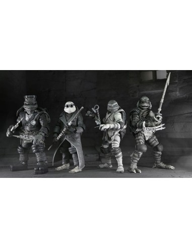 Universal Monsters x Teenage Mutant Ninja Turtles Action Figures 4-Pack Turtles Black & White 18 cm