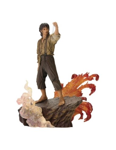 Lord of the Rings Deluxe Gallery PVC Statue Frodo 20 cm  Diamond Select