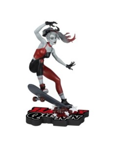 DC Direct Harley Quinn: Red, White & Black Statue 1/10 Harley Quinn by Ivan Tao 20 cm  McFarlane Toys