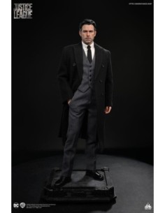 Justice League Statue 1/4 Bruce Wayne (Ben Affleck) 51 cm  Queen Studios