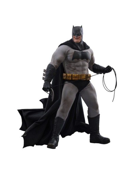 Batman: The Dark Knight Returns Comic Masterpiece Action Figure 1/6 Batman 32 cm