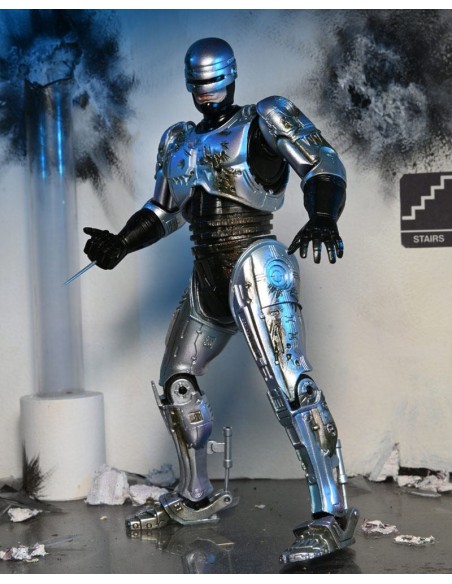 RoboCop Action Figure Ultimate Battle Damaged with Chair 18 cm - 4 - 