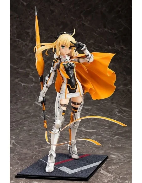 Fate: Altria Pendragon Racing Version 1:7 Scale PVC Statue - 3 - 