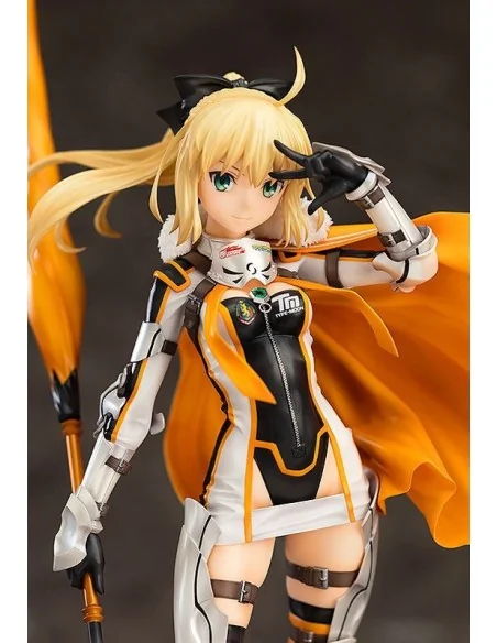 Fate: Altria Pendragon Racing Version 1:7 Scale PVC Statue - 7 - 