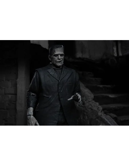 Universal Monsters Ultimate Black and White Frankenstein's Monster 7 inch Action Figure - 9 - 