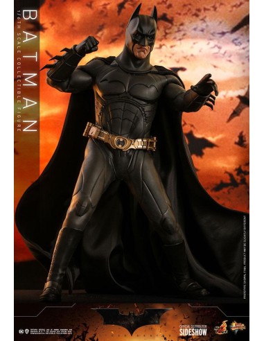 Hot Toys Exclusive Batman Begins Movie 1/6 Batman  32 cm - 10 - 