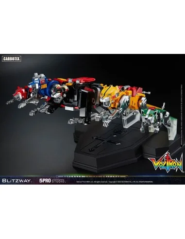 Voltron Carbotix Figure - 6 - 