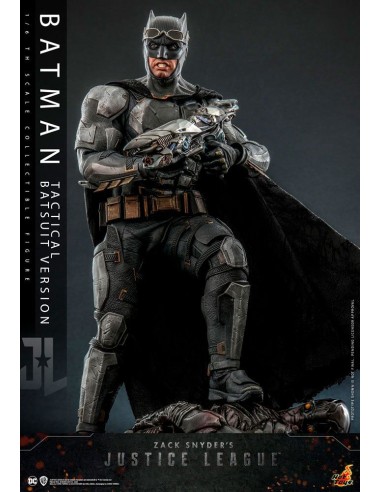 TMS085 Zack Snyder`s Justice League 1/6 Batman Tactical Batsuit Version  33 cm