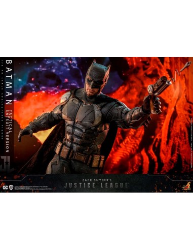 TMS085 Zack Snyder`s Justice League 1/6 Batman Tactical Batsuit Version  33 cm