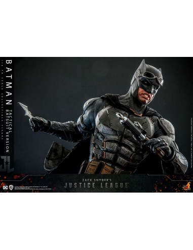 TMS085 Zack Snyder`s Justice League 1/6 Batman Tactical Batsuit Version  33 cm