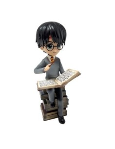 Harry Potter Statue Harry and the Pile of Spell Book 21 cm