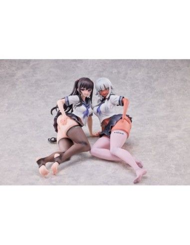 World Where the Thickness of a Girl's Thighs is Equal to... Statues 1/5 Raura & Iroha 14 cm  Pure