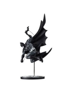 DC Direct Batman Black & White Statue 1/10 Batman by Inhyuk Lee 25 cm